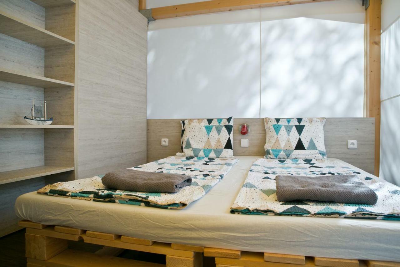 Glamping Tents - Camp Adriatic Primosten Exterior photo